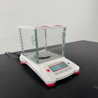 Ohaus Pioneer Analytical Balance image 0